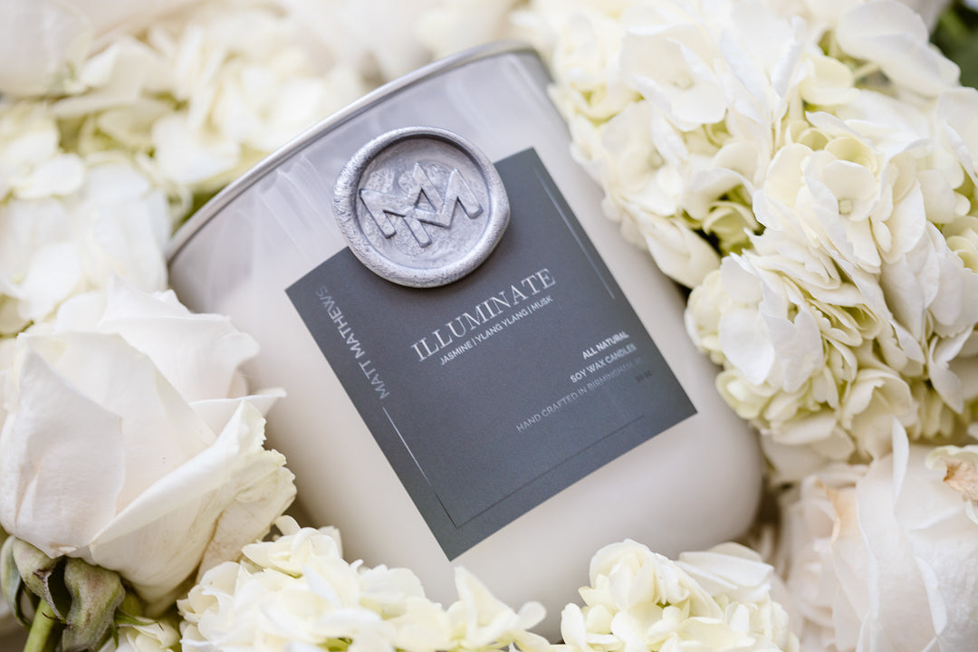 Illuminate Luxe Candle