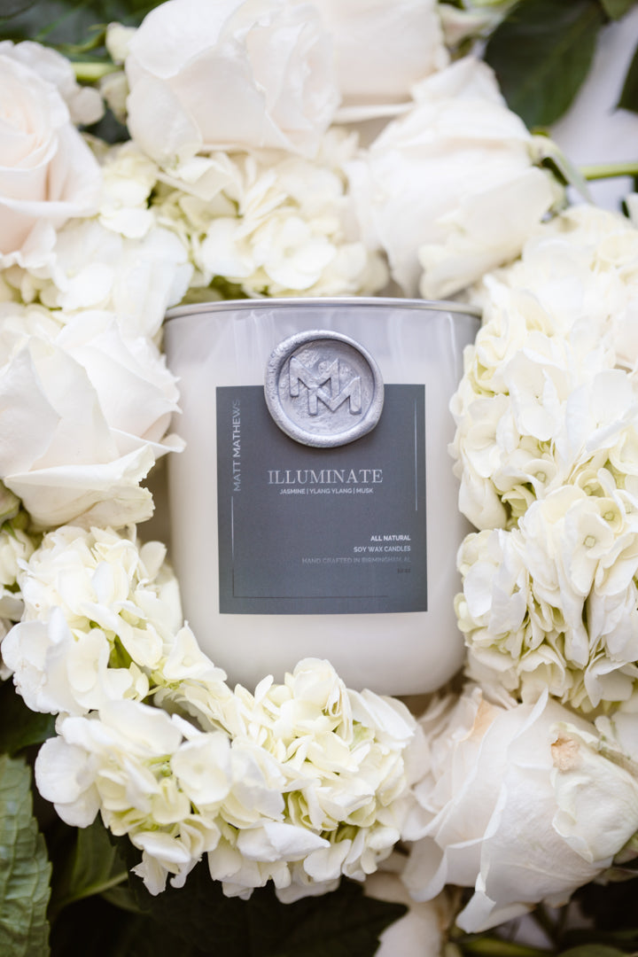 Illuminate Luxe Candle